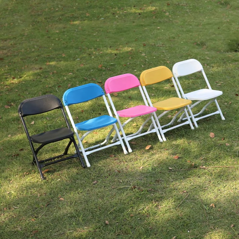 Kids Outdoor Folding Chair - 도매 철제 플라스틱 어린이용 웨딩 가든